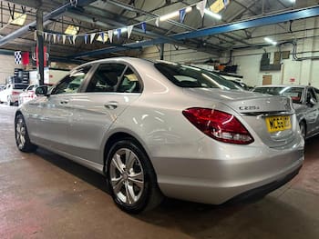 Used Mercedes-Benz C Class 2017 for sale - 79687892: Photo