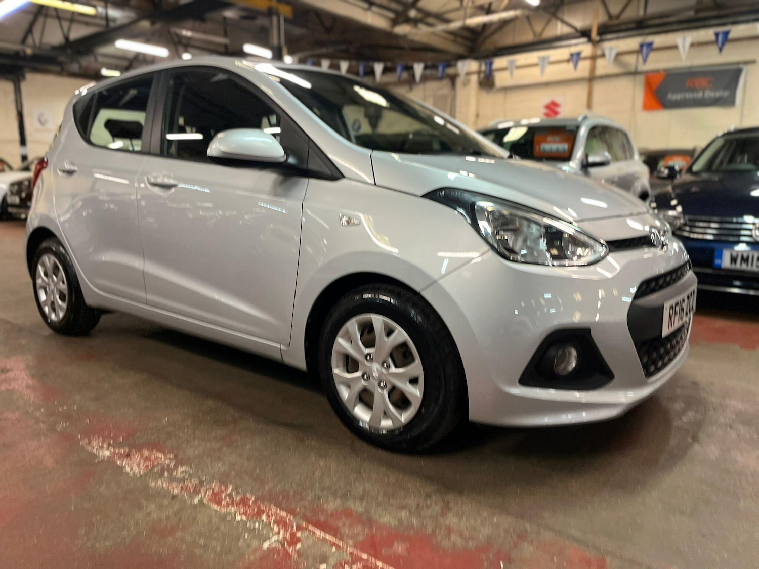 Used Hyundai i10 2016 for sale - 76042233: Photo 1