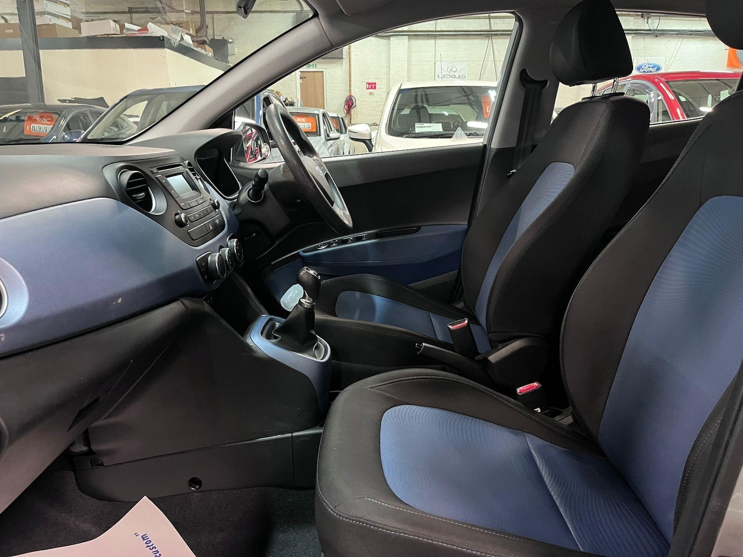Used Hyundai i10 2016 for sale - 76042233: Photo 17