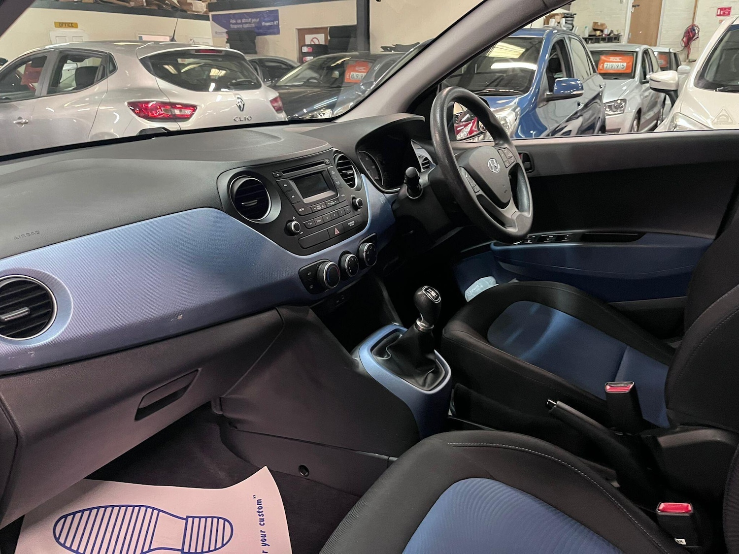 Used Hyundai i10 2016 for sale - 76042233: Photo 18