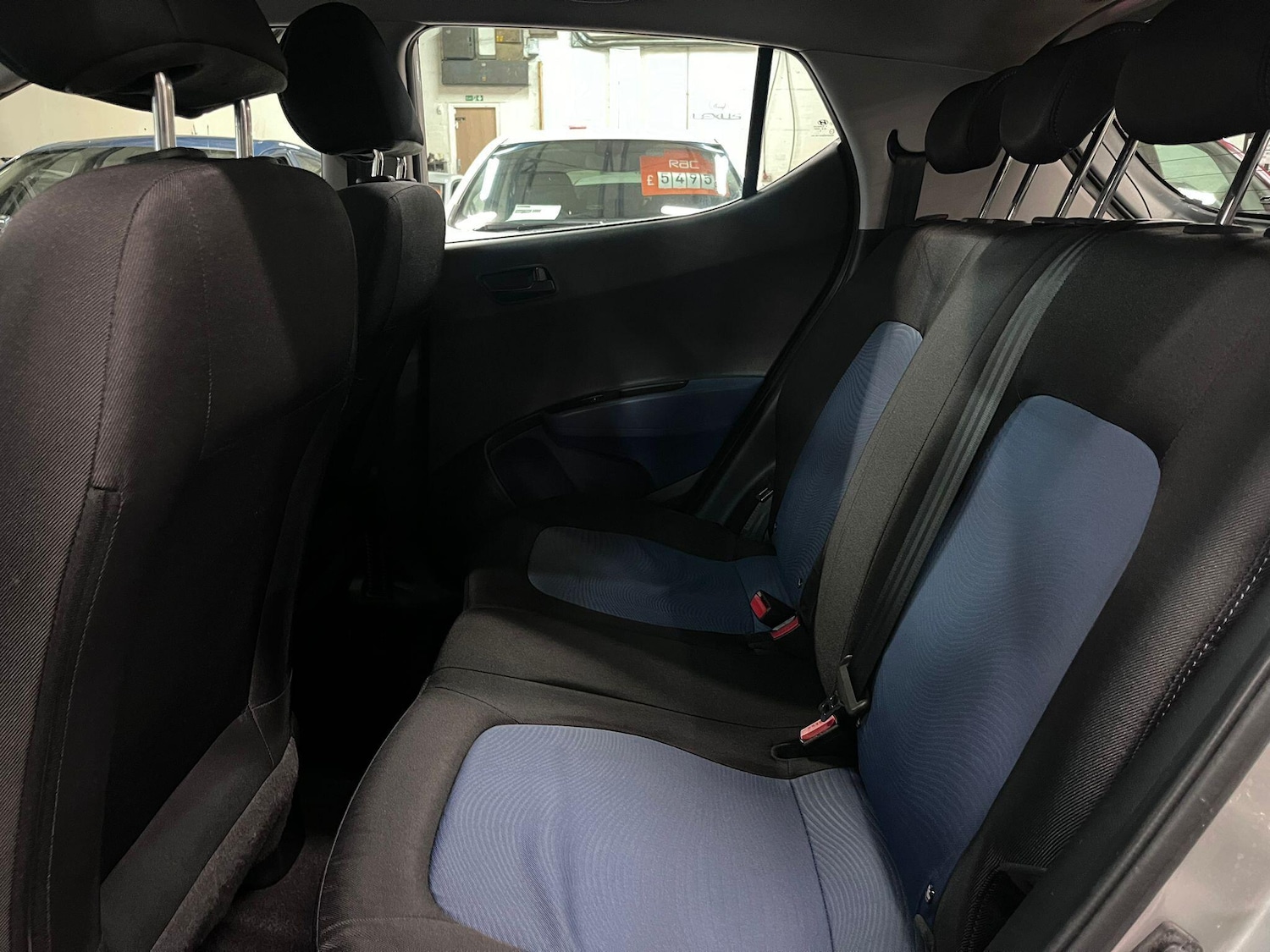 Used Hyundai i10 2016 for sale - 76042233: Photo 23