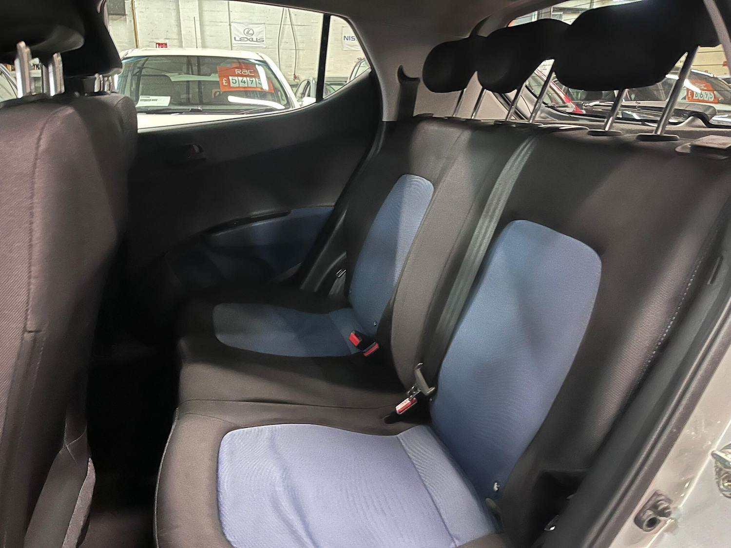 Used Hyundai i10 2016 for sale - 76042233: Photo 24