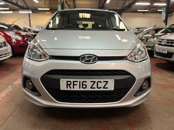 Used Hyundai i10 2016 for sale - 76042233: Photo 2