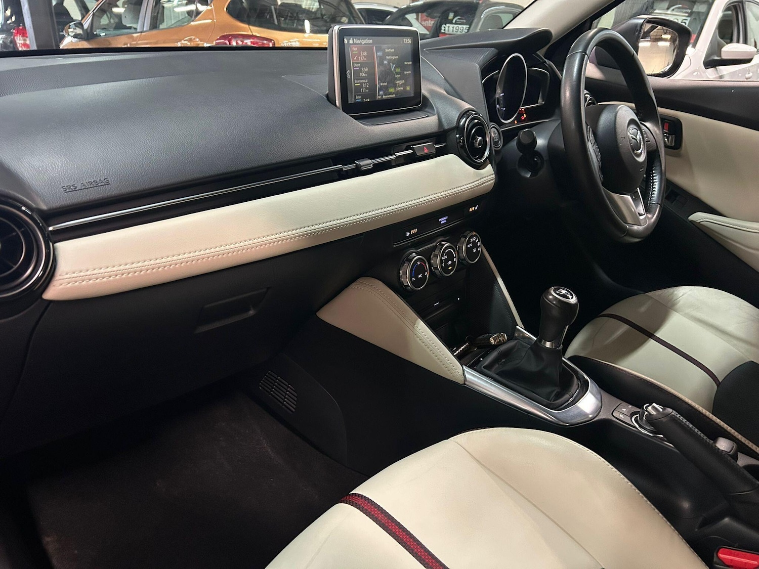 Used Mazda Mazda2 2016 for sale - 77016372: Photo 14