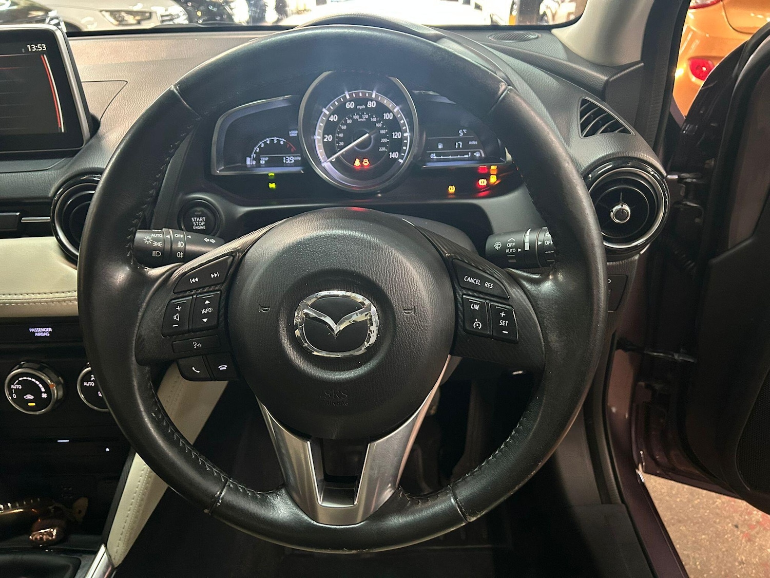 Used Mazda Mazda2 2016 for sale - 77016372: Photo 22