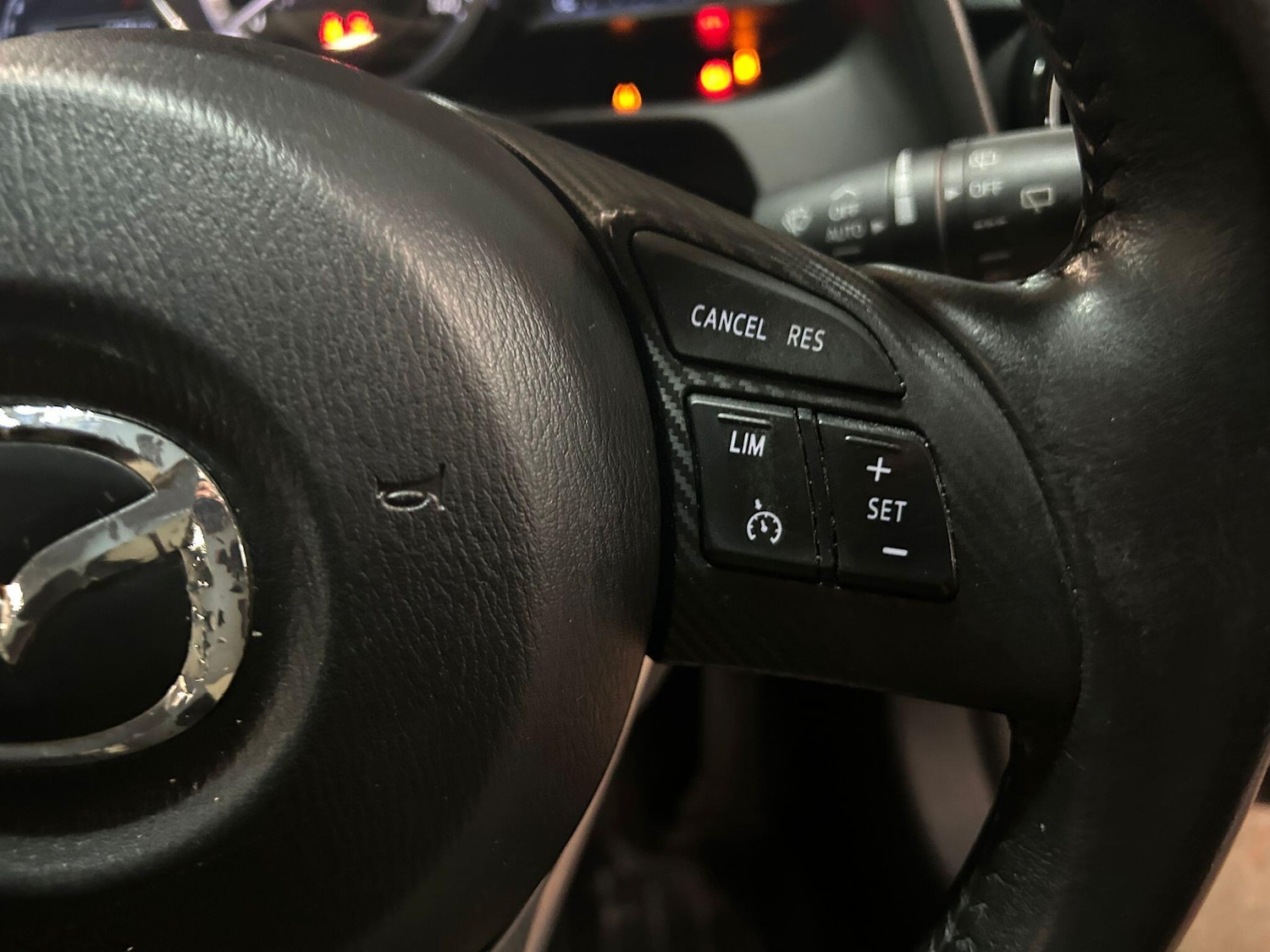 Used Mazda Mazda2 2016 for sale - 77016372: Photo 24