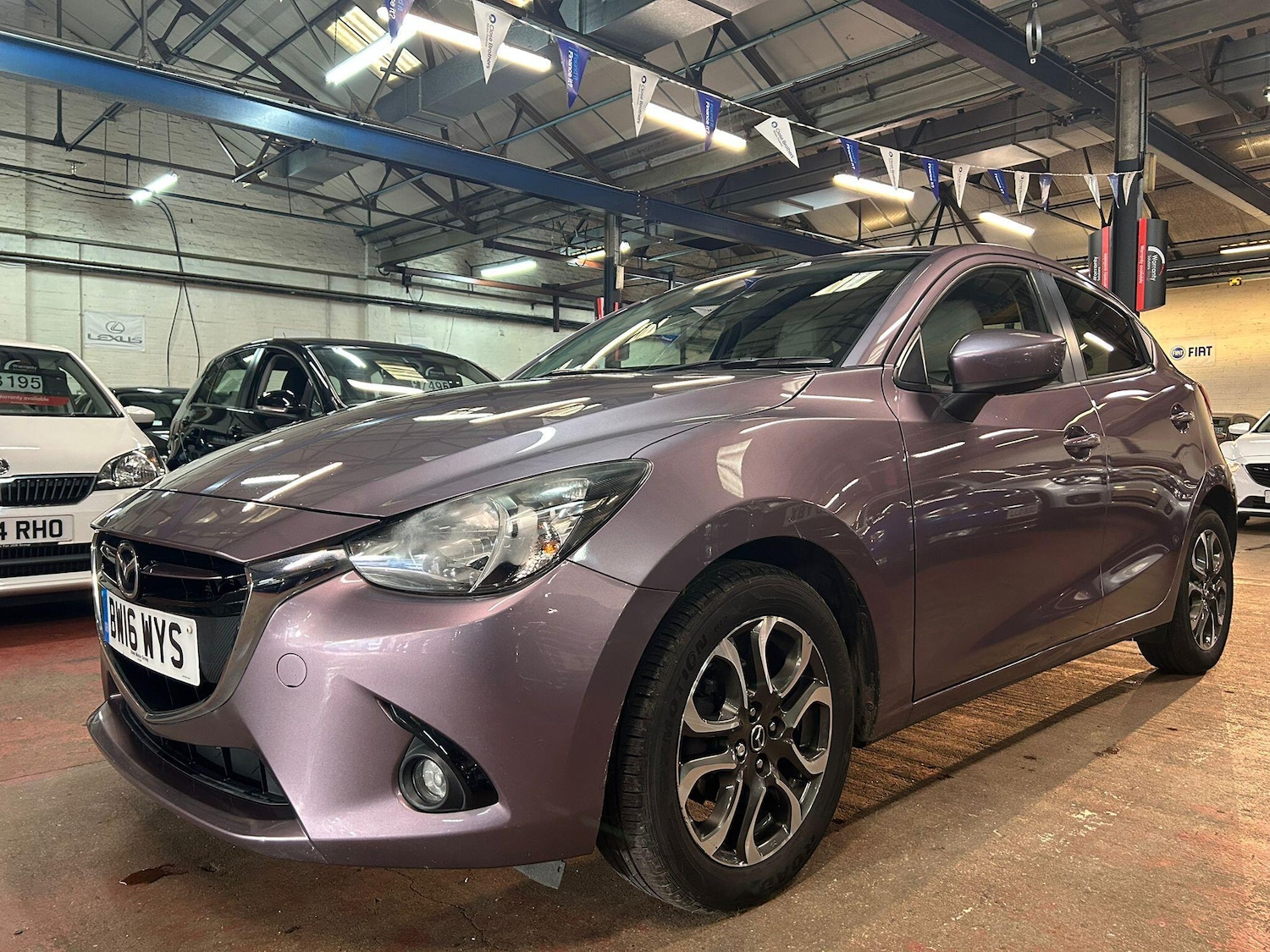Used Mazda Mazda2 2016 for sale - 77016372: Photo 3