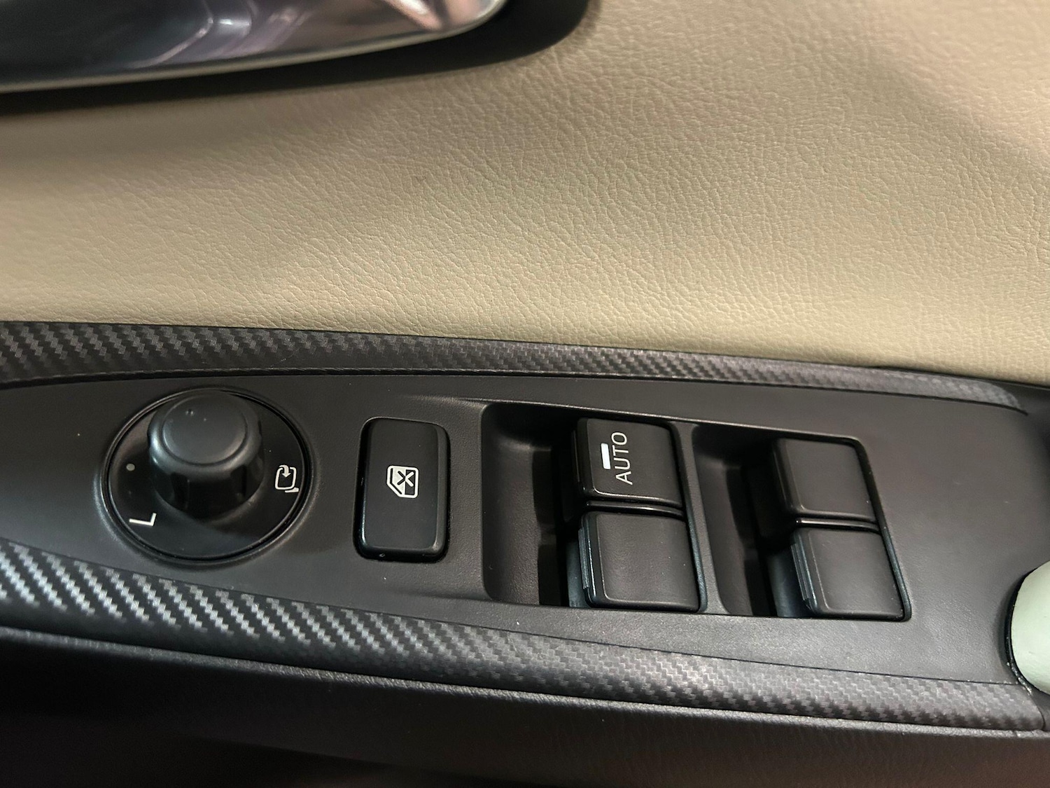 Used Mazda Mazda2 2016 for sale - 77016372: Photo 30