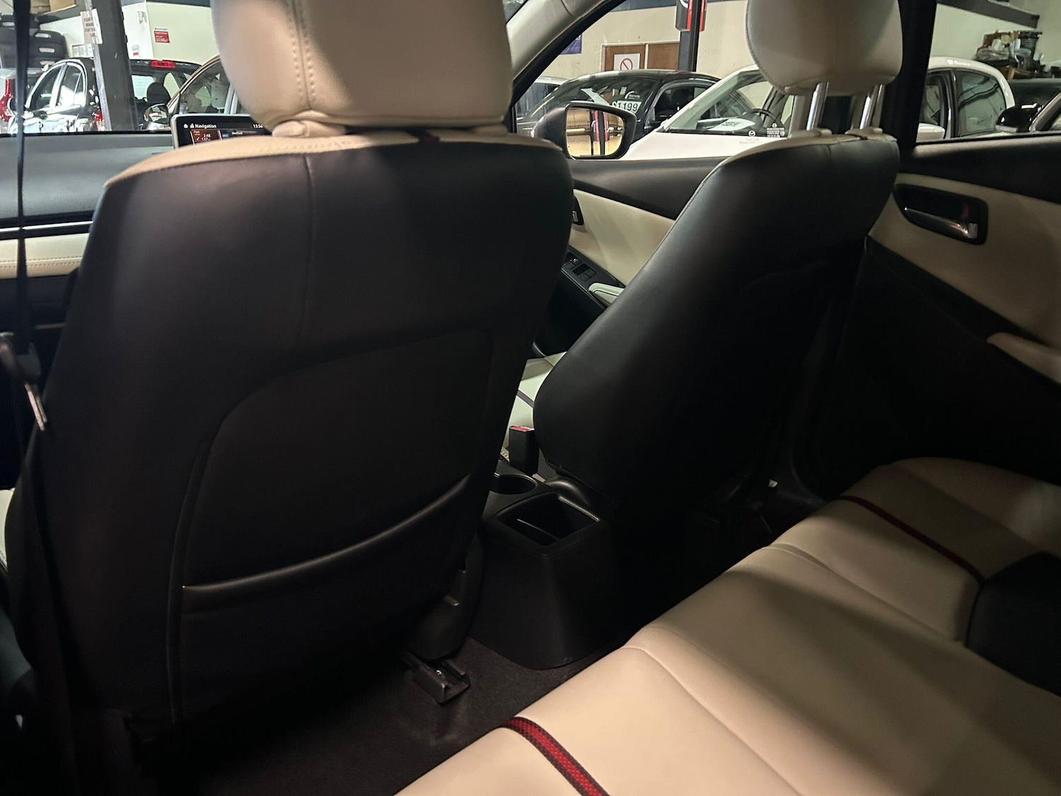 Used Mazda Mazda2 2016 for sale - 77016372: Photo 32