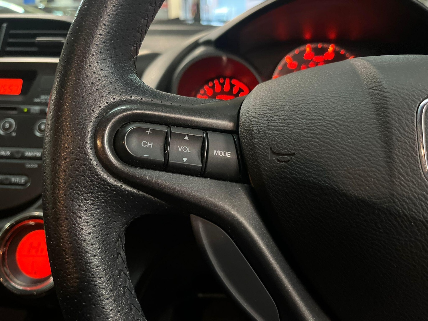 Used Honda Jazz 2014 for sale - 77291518: Photo 26