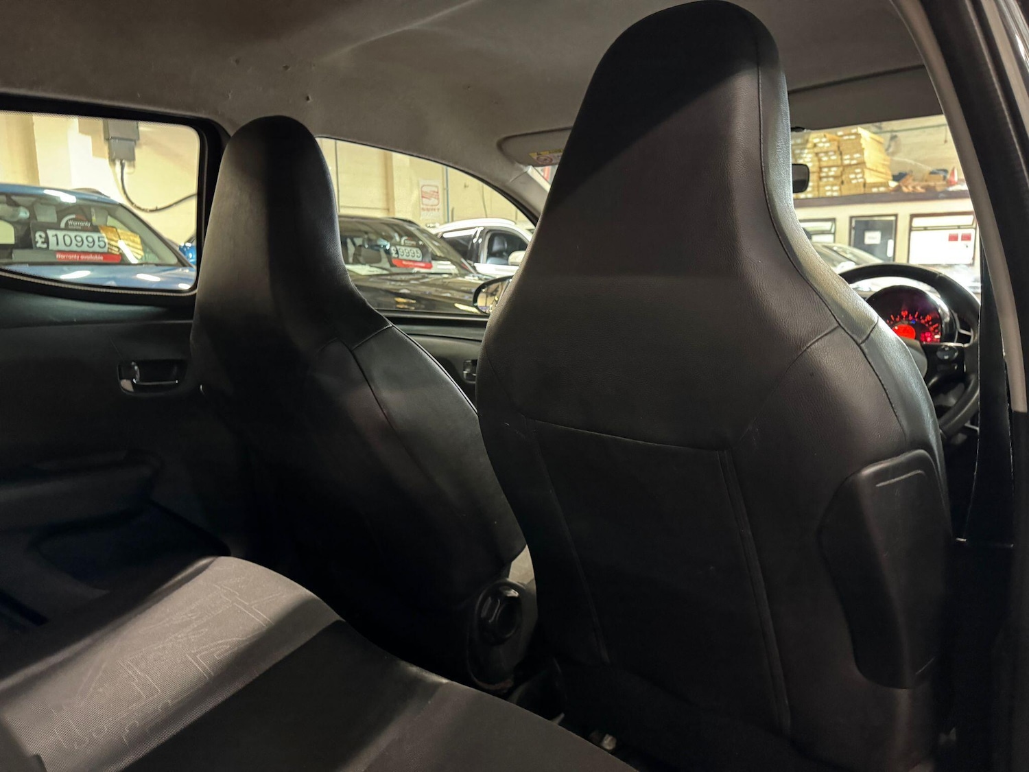 Used Toyota AYGO 2014 for sale - 78203889: Photo 27