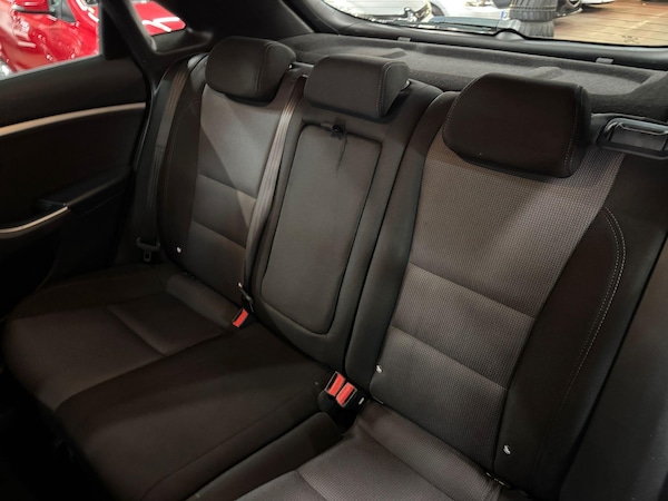 Used Hyundai i30 2016 for sale - 76042024: Photo 17