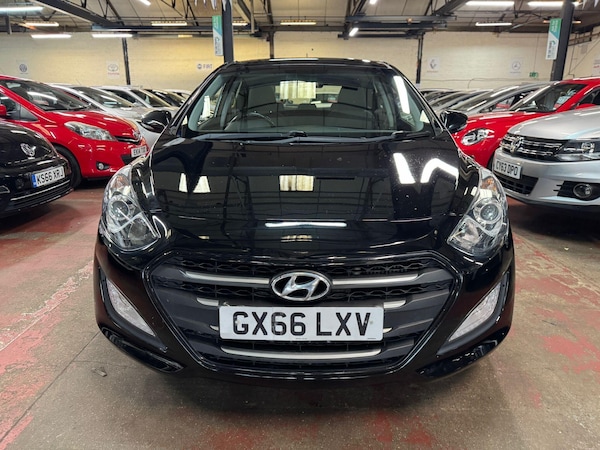 Used Hyundai i30 2016 for sale - 76042024: Photo 2