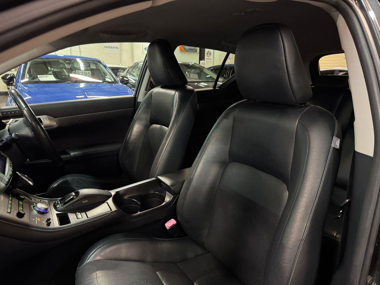 Used Lexus CT 2011 for sale - 76743179: Photo 17