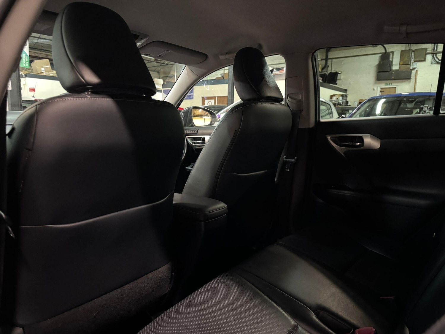 Used Lexus CT 2011 for sale - 76743179: Photo 23