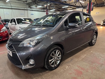 Used Toyota Yaris 2015 for sale - 78334770: Photo