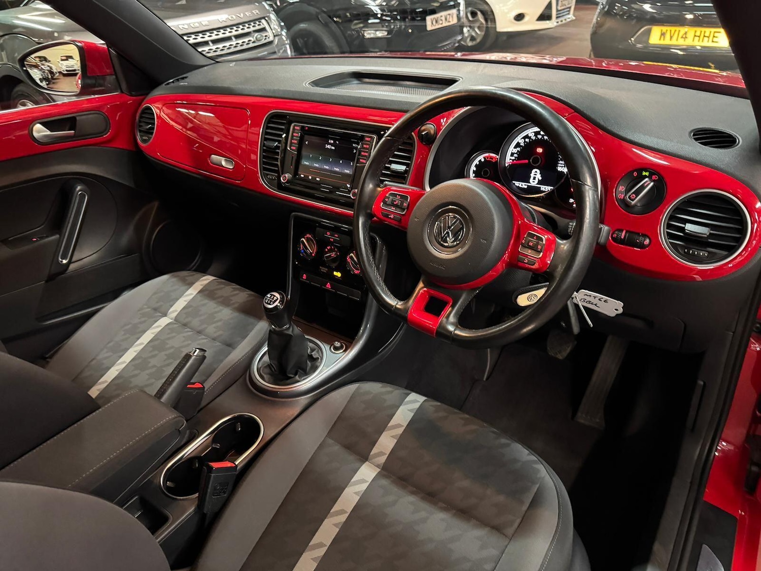 Used Volkswagen Beetle 2016 for sale - 76083890: Photo 12