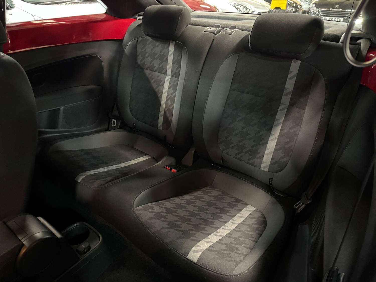 Used Volkswagen Beetle 2016 for sale - 76083890: Photo 16