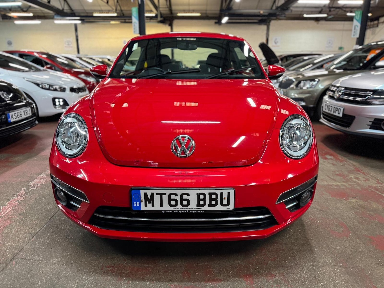 Used Volkswagen Beetle 2016 for sale - 76083890: Photo 2