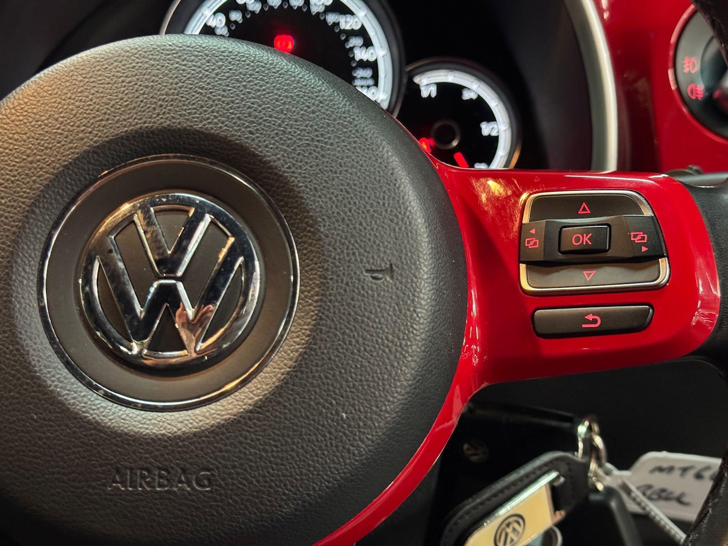 Used Volkswagen Beetle 2016 for sale - 76083890: Photo 22