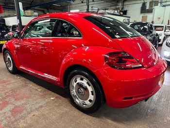 Used Volkswagen Beetle 2016 for sale - 76083890: Photo 4