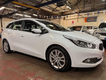 2014 (14) - 1.6 CRDi EcoDynamics 2 Sportswagon Euro 5 (s/s) 5dr