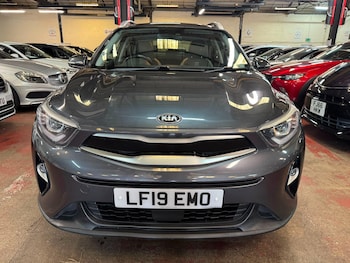 Used Kia Stonic 2019 for sale - 79303321: Photo