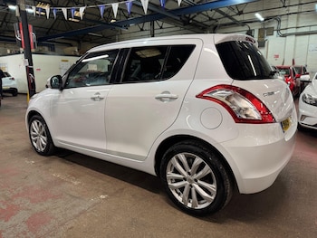 Used Suzuki Swift 2015 for sale - 77723128: Photo