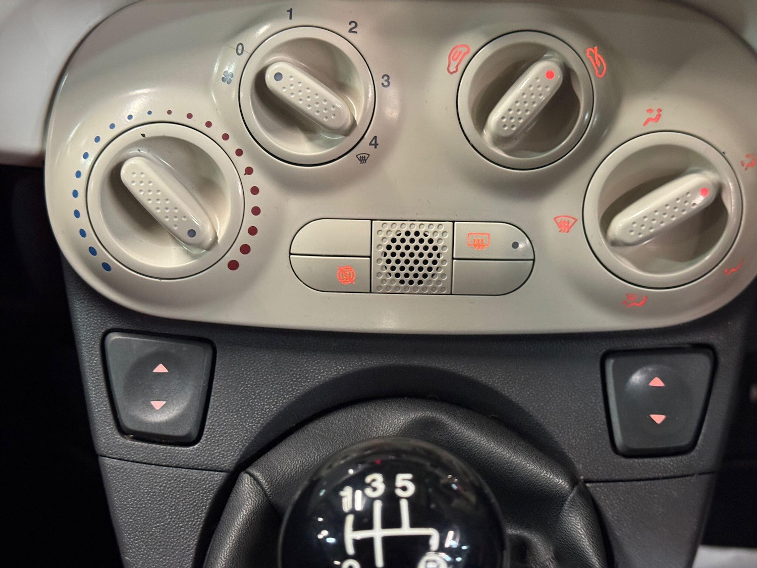 Used Fiat 500 2014 for sale - 76562213: Photo 23