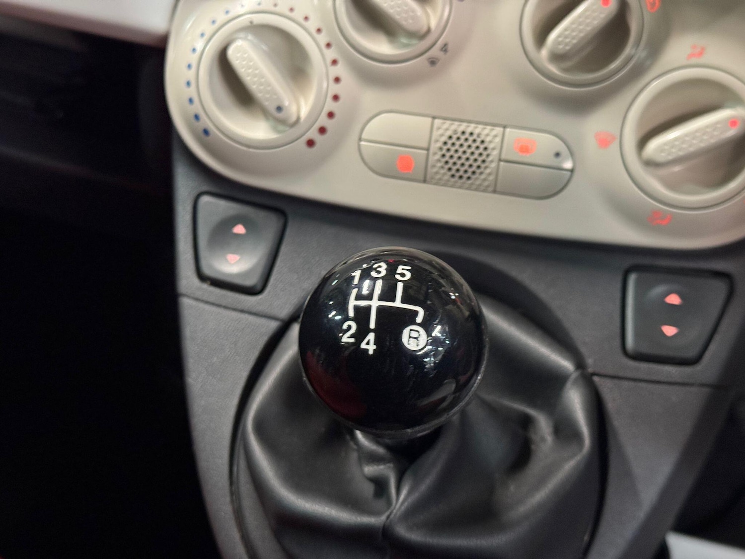 Used Fiat 500 2014 for sale - 76562213: Photo 24