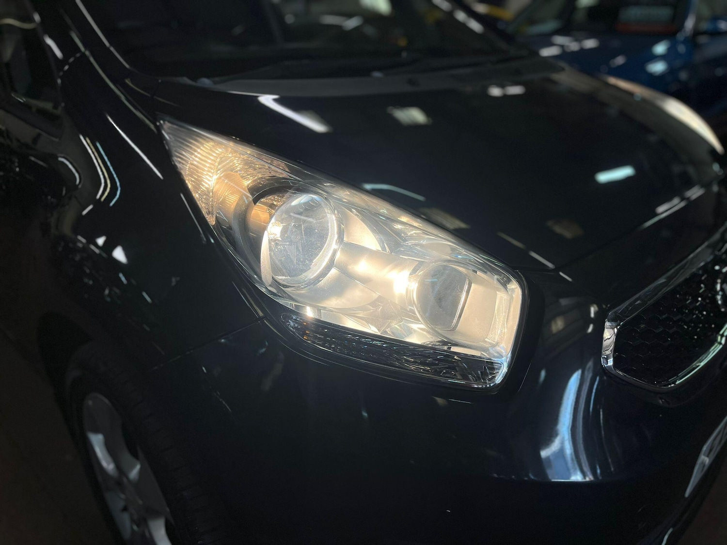 Used Kia Venga 2013 for sale - 78148211: Photo 3