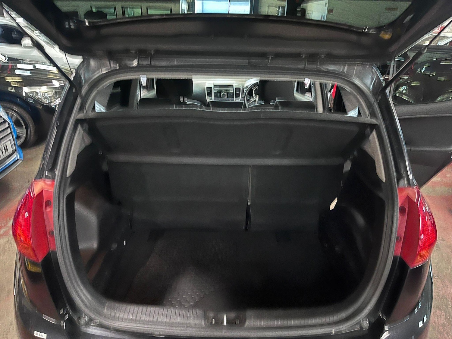 Used Kia Venga 2013 for sale - 78148211: Photo 33