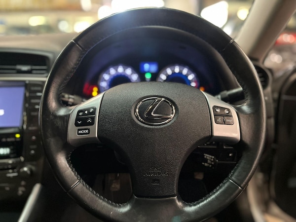 Used Lexus IS 2012 for sale - 76239573: Photo 29