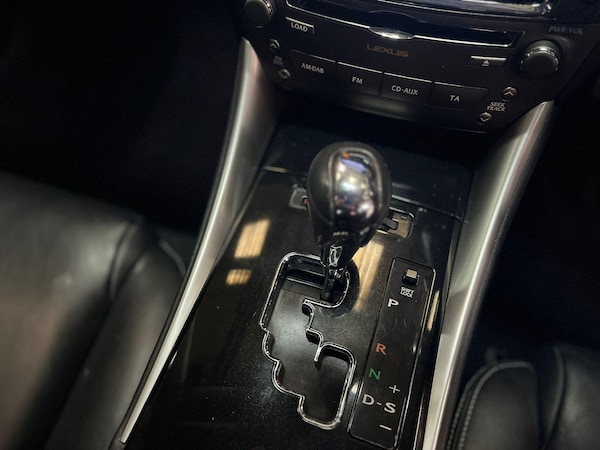 Used Lexus IS 2012 for sale - 76239573: Photo 43