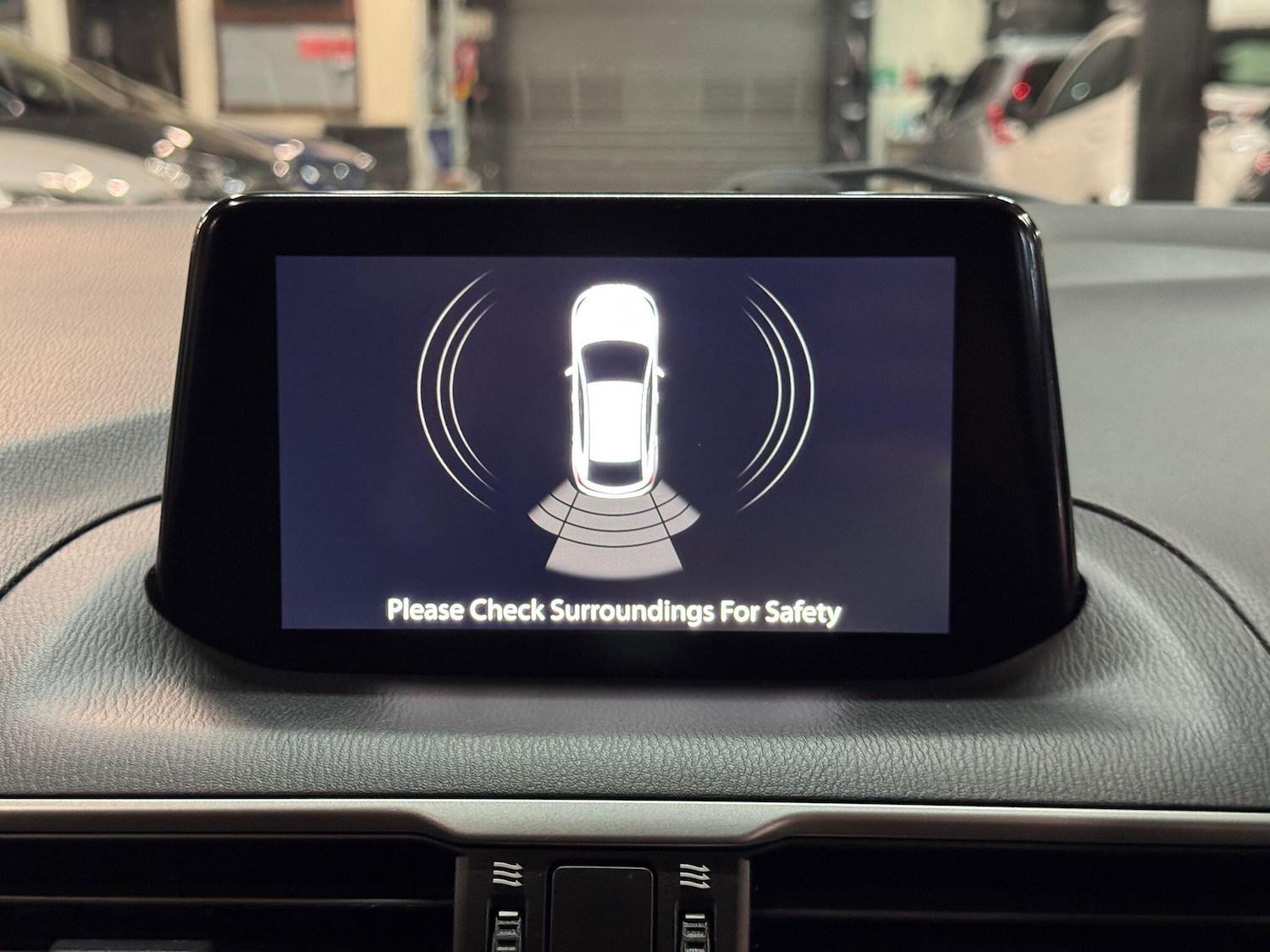 Used Mazda Mazda3 2017 for sale - 76850296: Photo 28