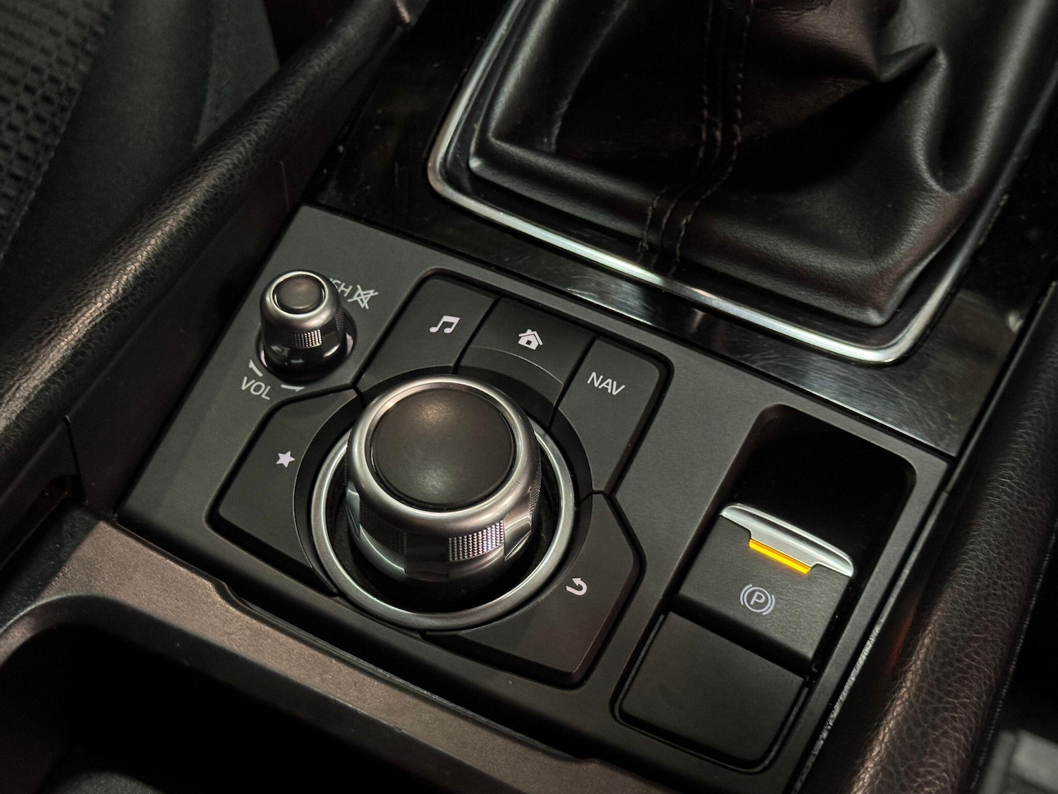 Used Mazda Mazda3 2017 for sale - 76850296: Photo 37