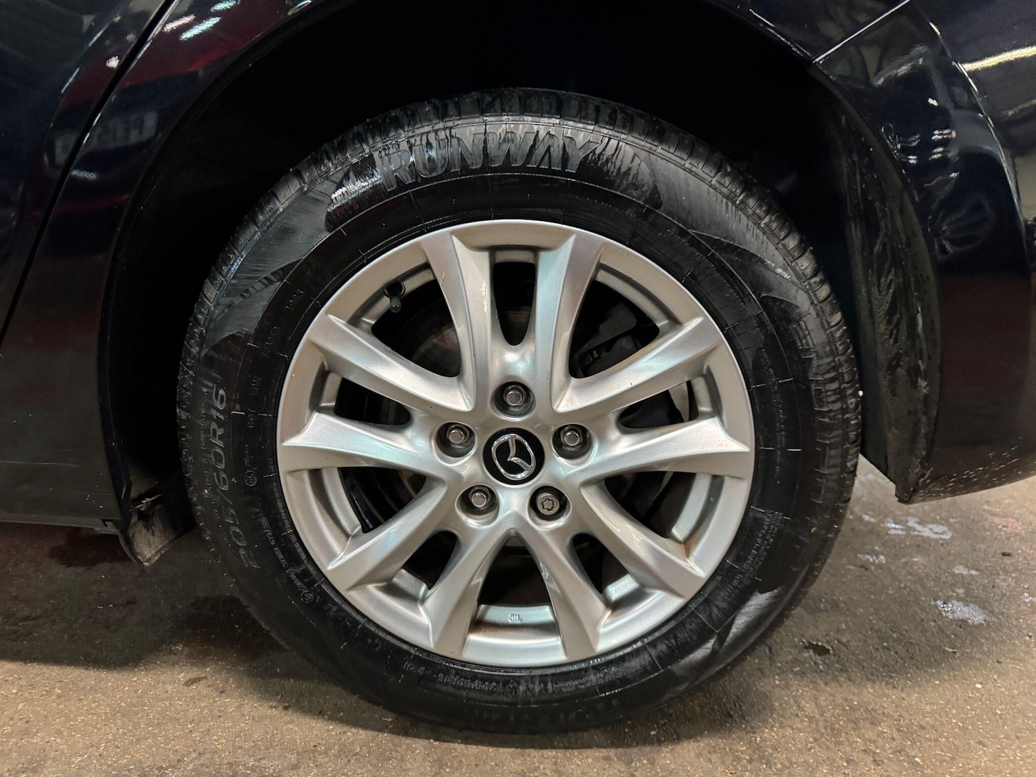 Used Mazda Mazda3 2017 for sale - 76850296: Photo 8