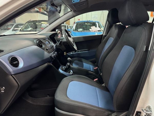 Used Hyundai i10 2016 for sale - 76214182: Photo 13