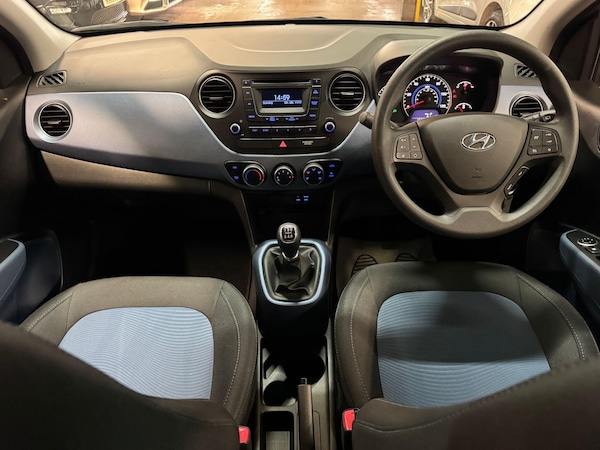 Used Hyundai i10 2016 for sale - 76214182: Photo 24