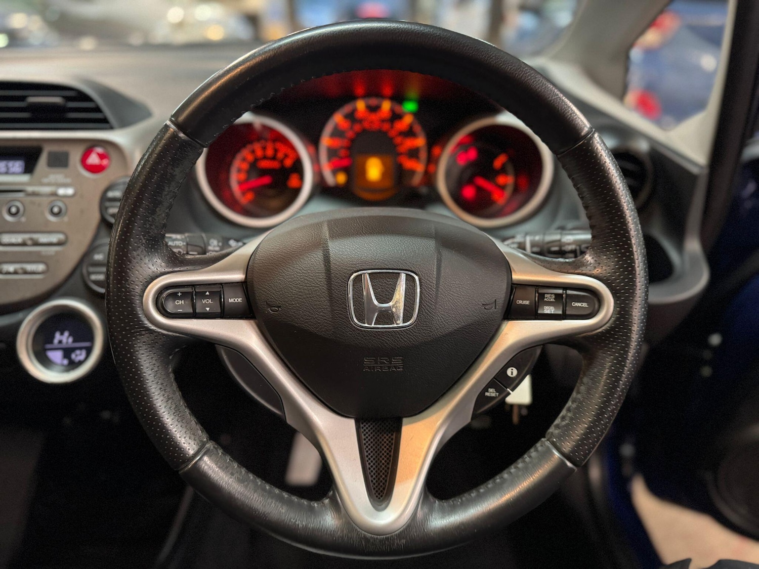 Used Honda Jazz 2010 for sale - 76360286: Photo 26