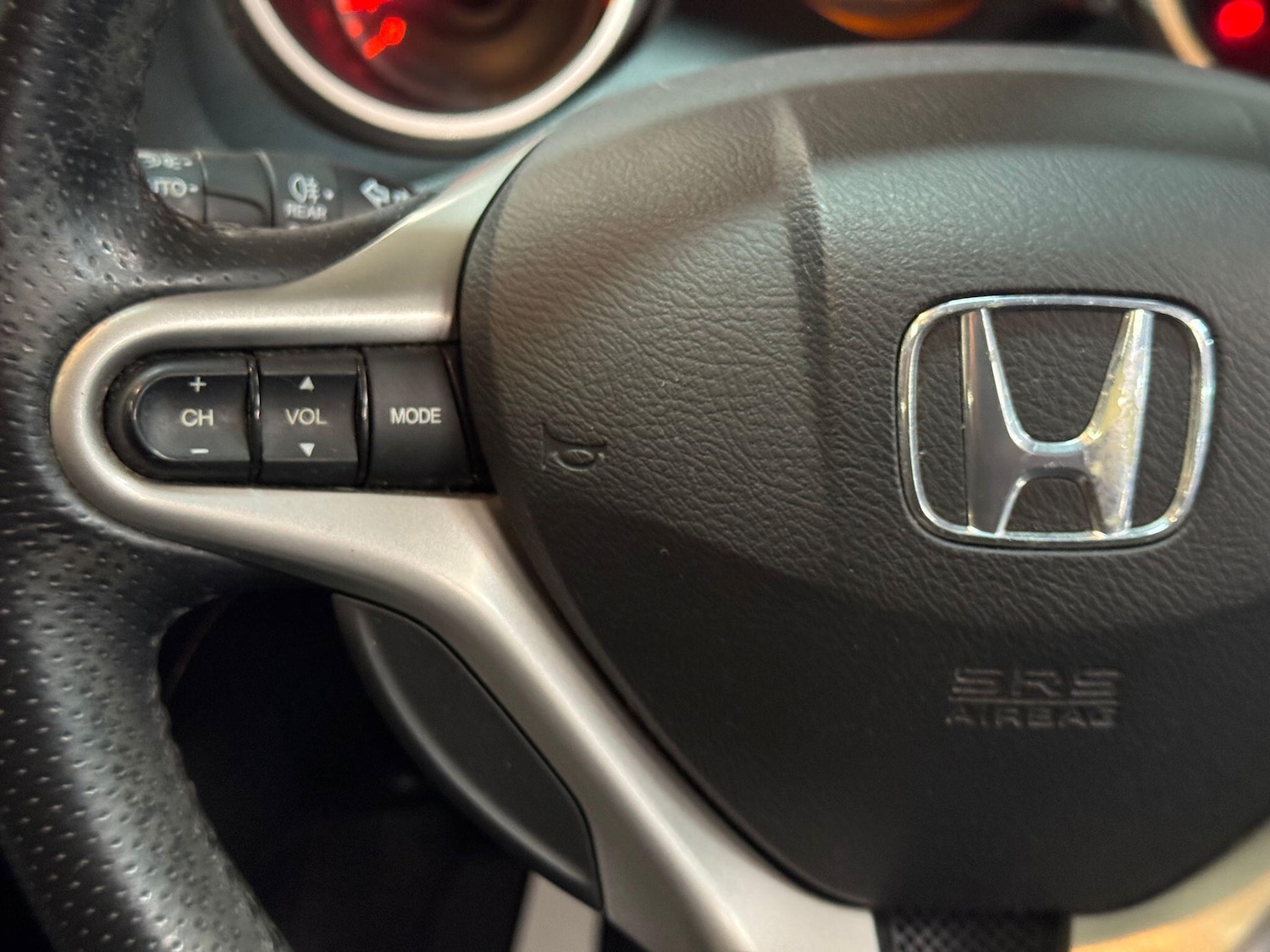 Used Honda Jazz 2010 for sale - 76360286: Photo 27