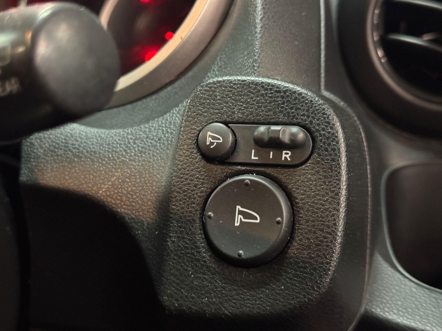 Used Honda Jazz 2010 for sale - 76360286: Photo 33