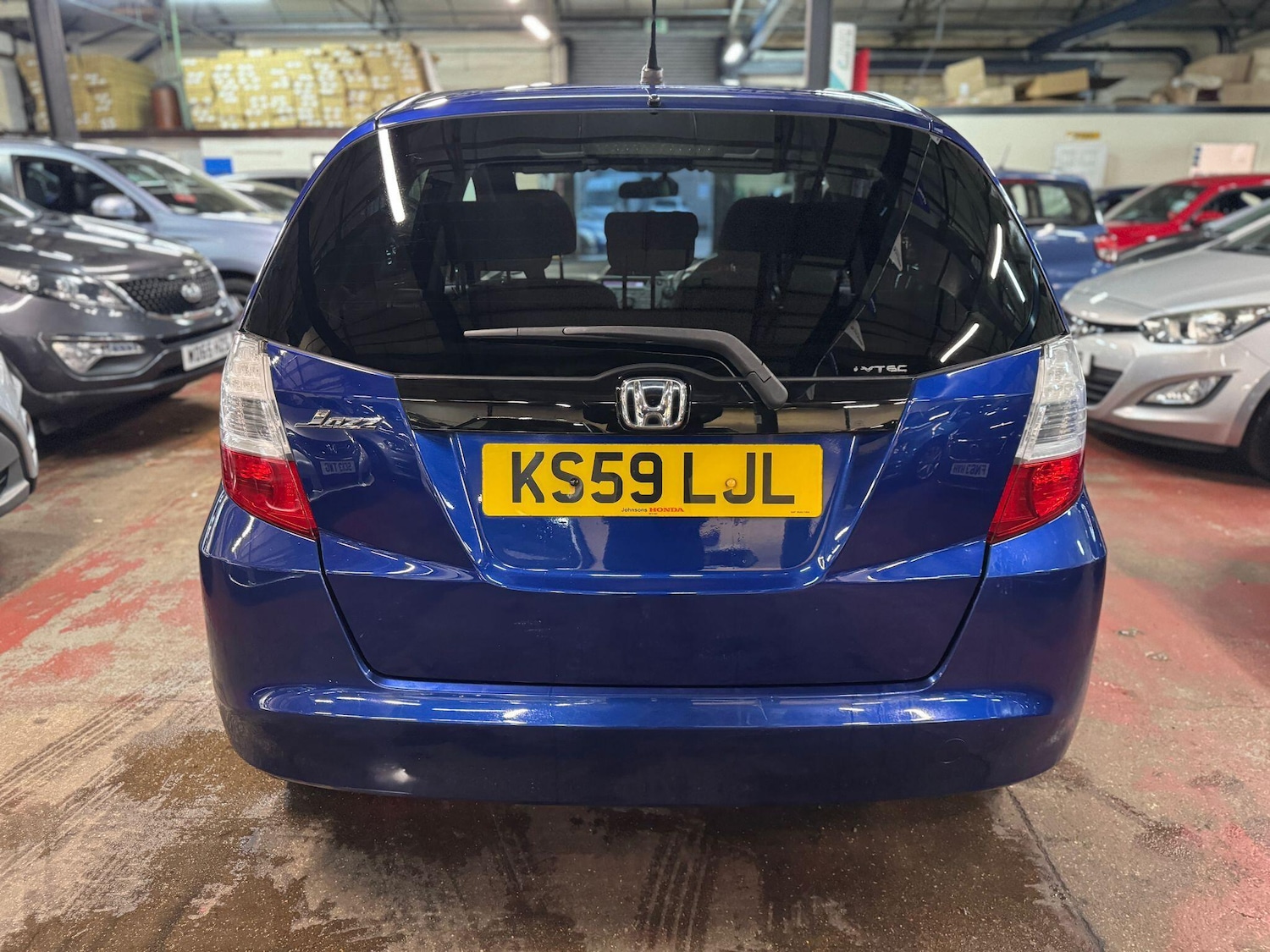Used Honda Jazz 2010 for sale - 76360286: Photo 5