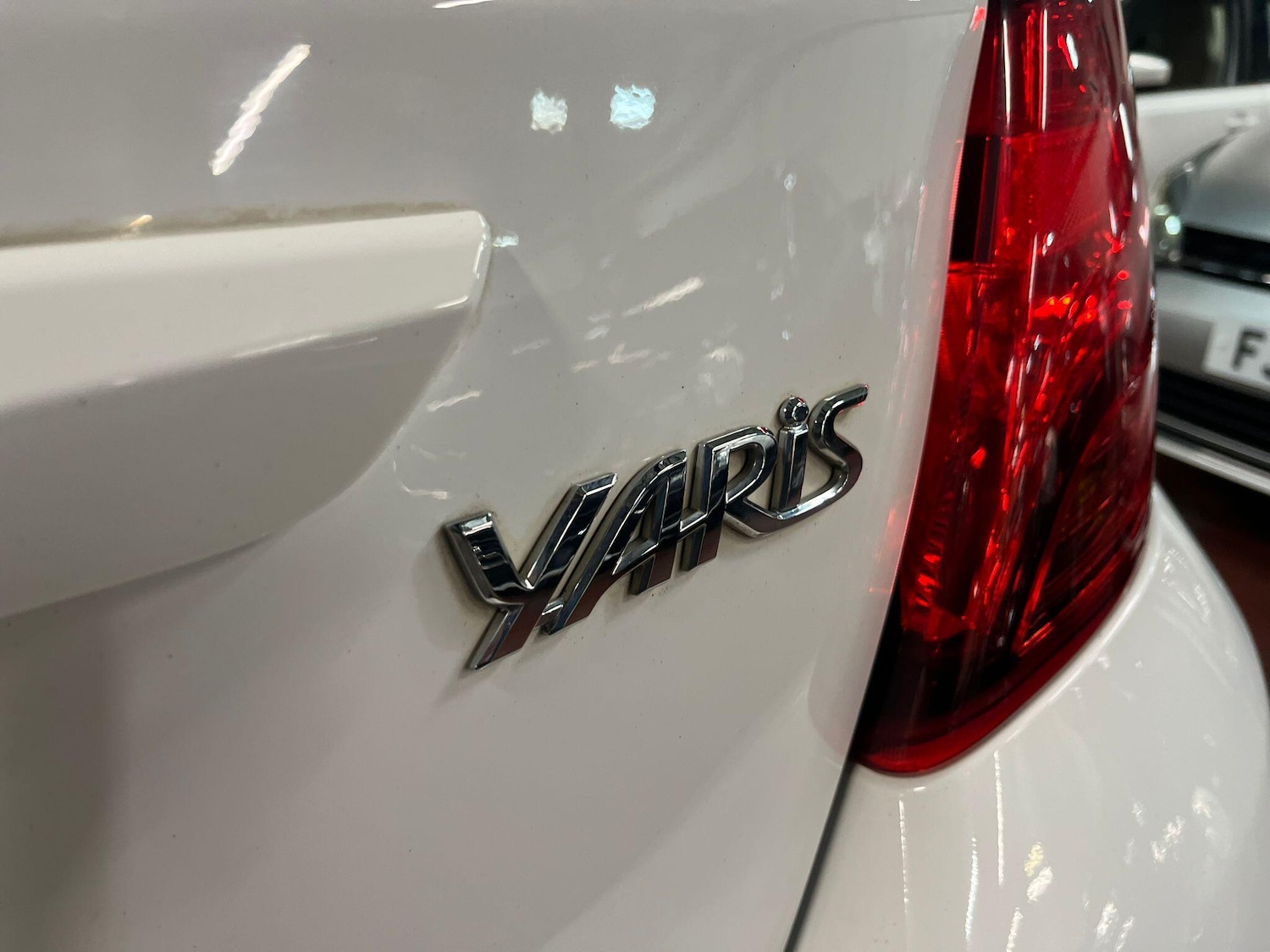 Used Toyota Yaris 2015 for sale - 76926280: Photo 12