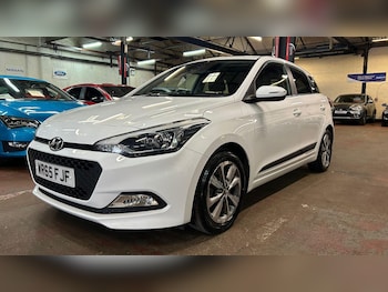 Used Hyundai i20 2015 for sale - 78301794: Photo