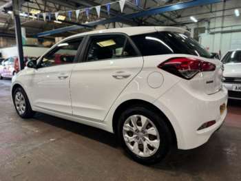 Used Hyundai i20 2018 for sale - 75031121: Photo