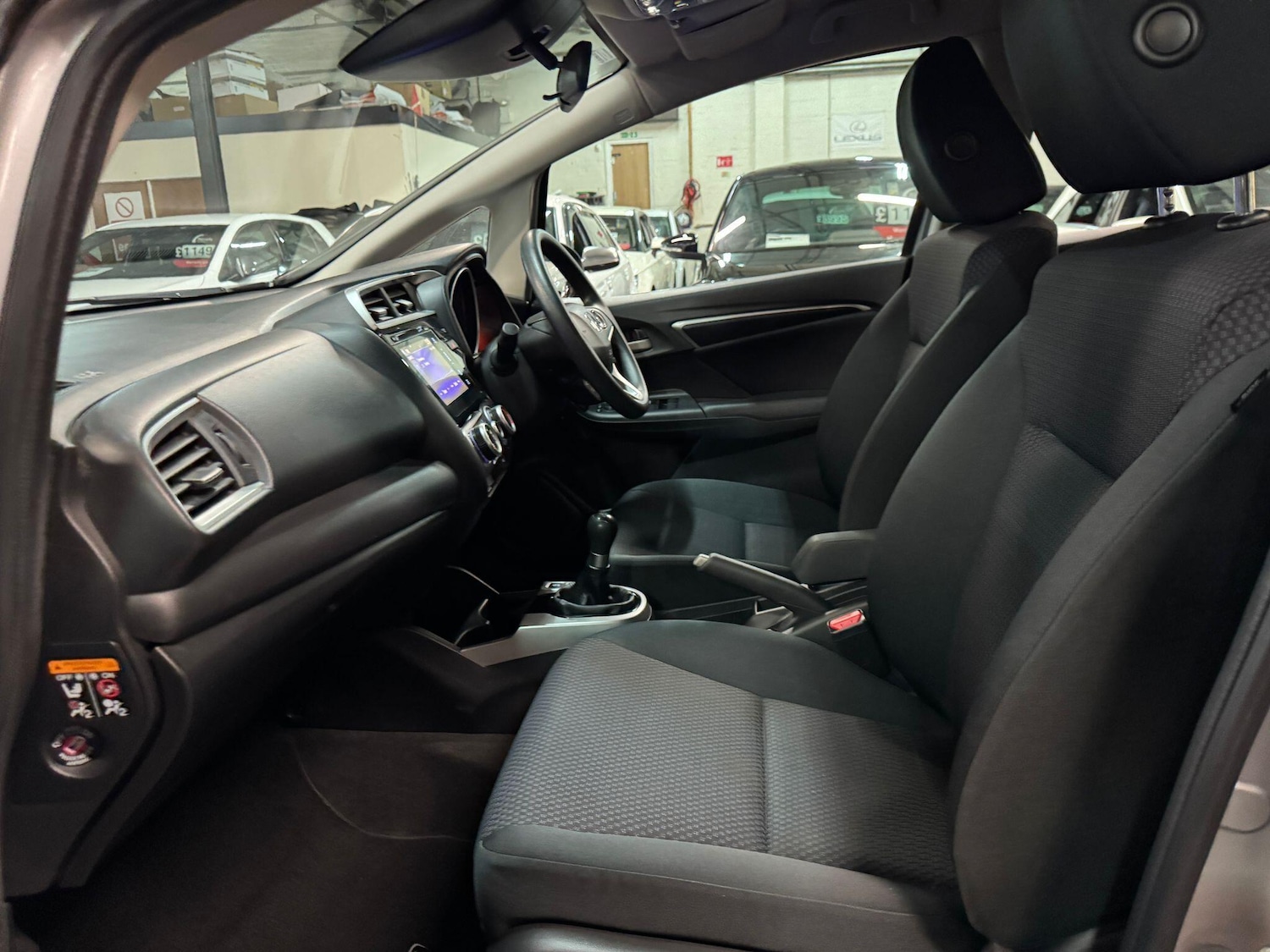 Used Honda Jazz 2019 for sale - 76728589: Photo 13