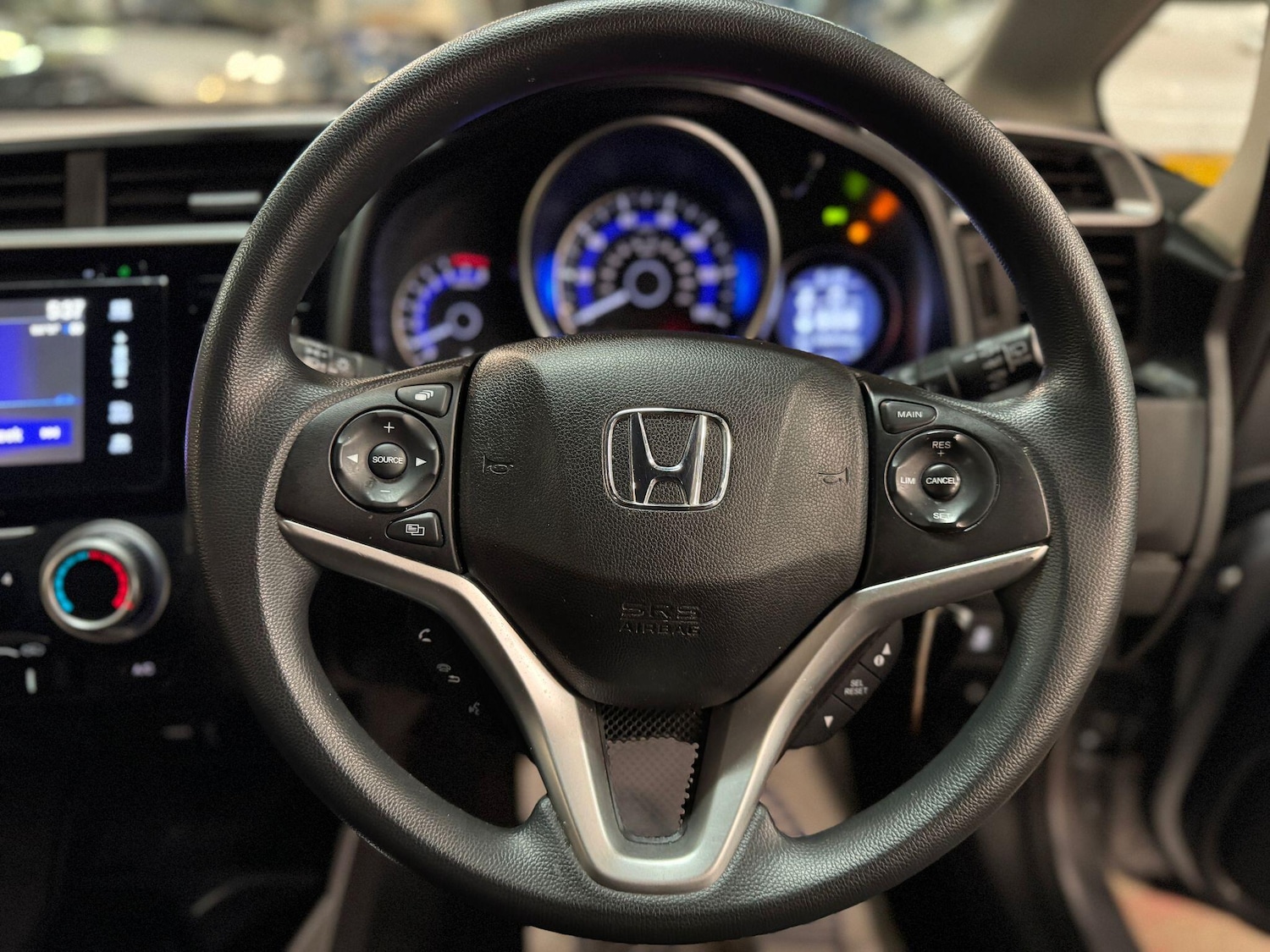 Used Honda Jazz 2019 for sale - 76728589: Photo 25