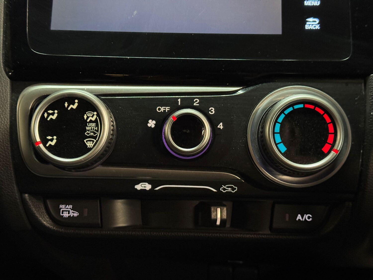 Used Honda Jazz 2019 for sale - 76728589: Photo 33