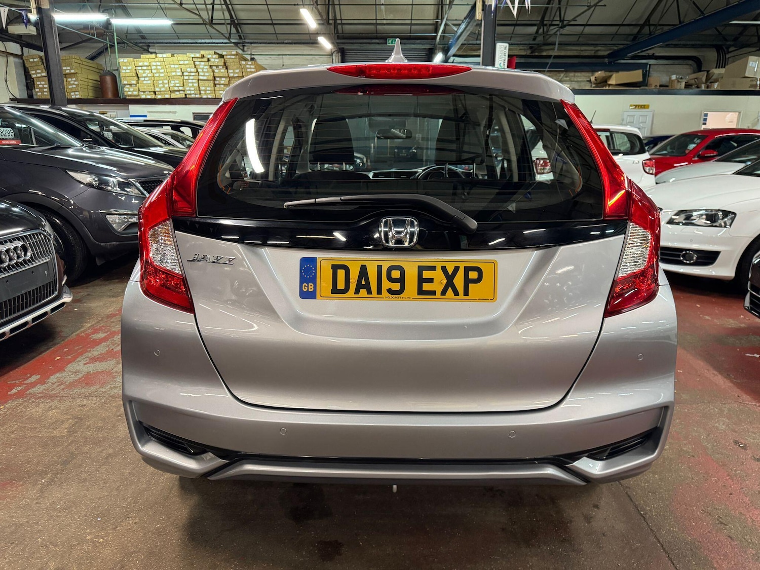 Used Honda Jazz 2019 for sale - 76728589: Photo 5